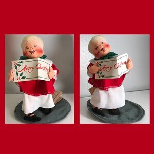 Two Choir Girls w/Blonde Hair